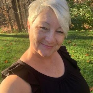 Meet your Posher, Anne